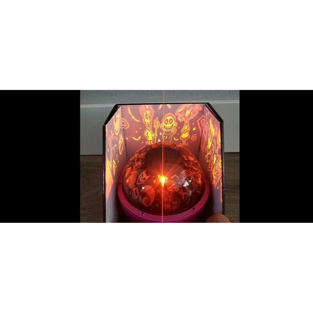 Disney The Nightmare Before Christmas Halloween 2021 LED‎ ShadowLight Projector